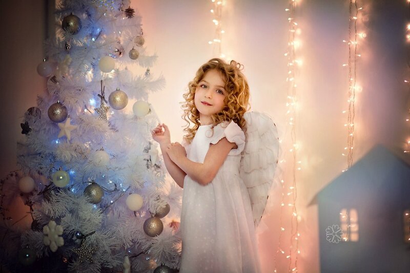 Girl Dressed as an Angel — White, Festive