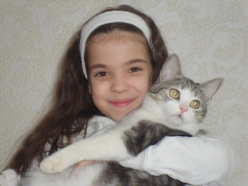 Girl Holding Cat — White, Calm