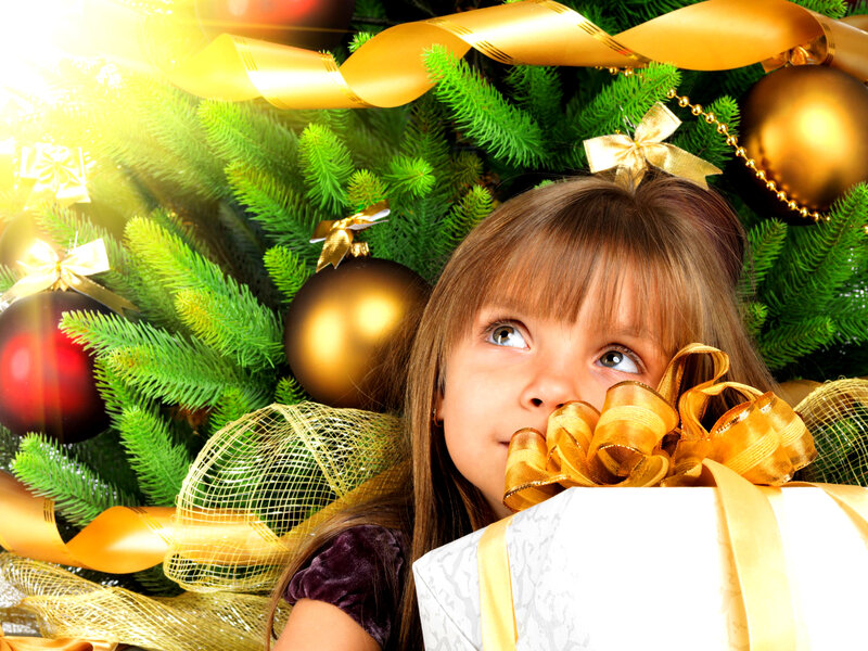 Girl Holding Gift Box — Green