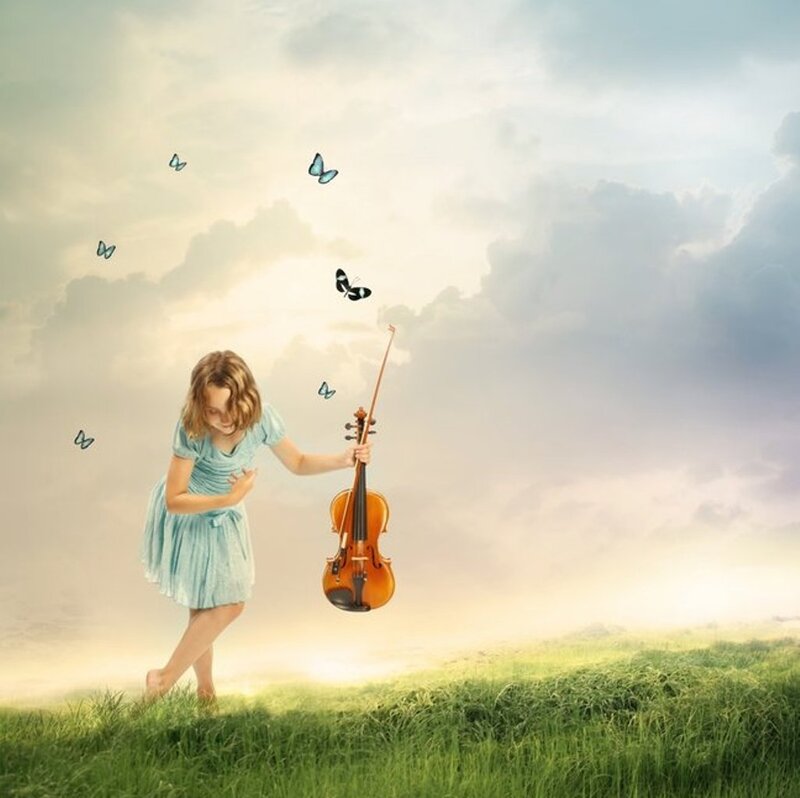Girl Holding Violin — Green