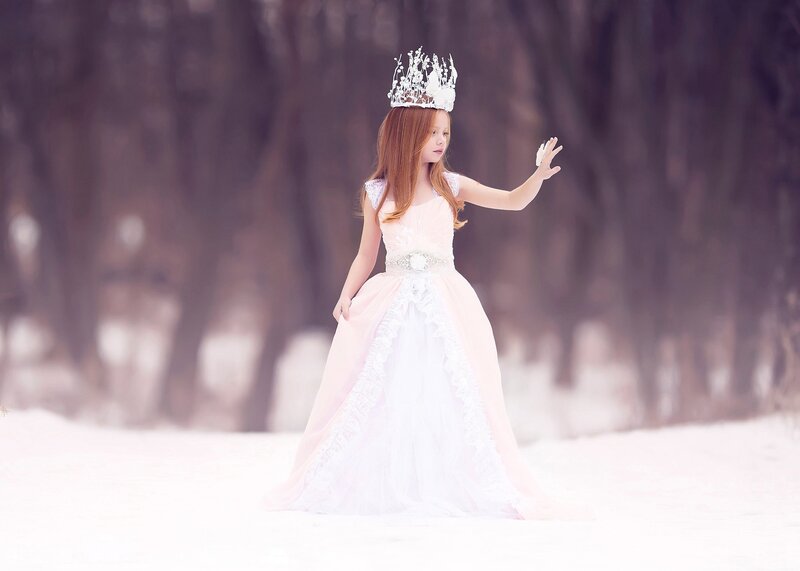 Girl in a Crown
