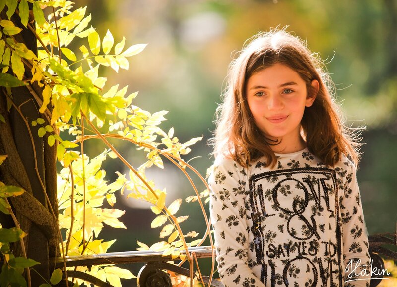 girl in autumn garden