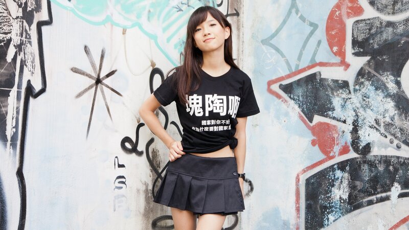 girl in black t-shirt and skirt