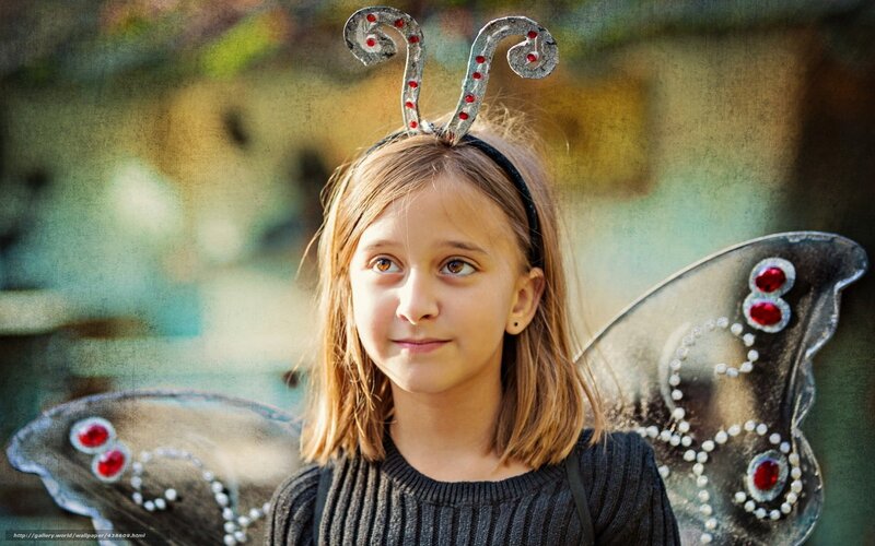 girl in butterfly costume