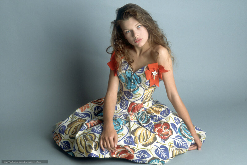 girl in floral dress