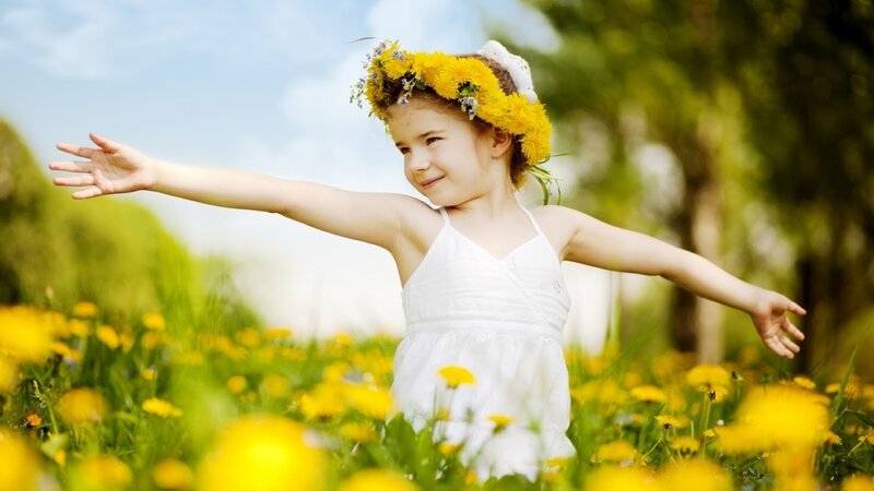 Girl in Flower Crown — Yellow