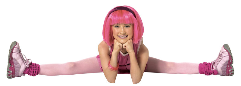 girl in pink doing split