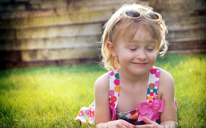 girl in polka dot dress