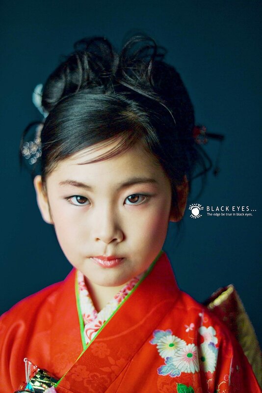 girl in traditional red kimono