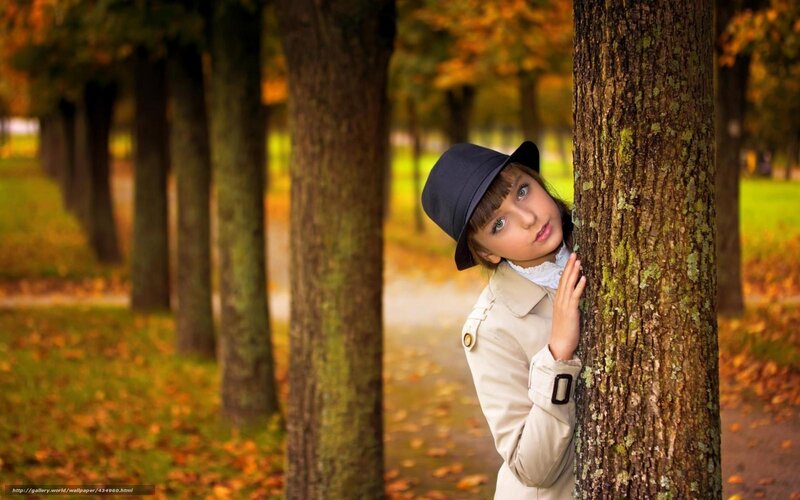 Girl in Trench Coat — Brown, Serene