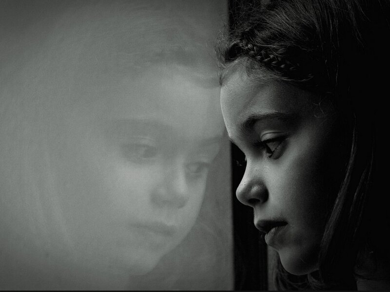 Girl Looking at Reflection — Black
