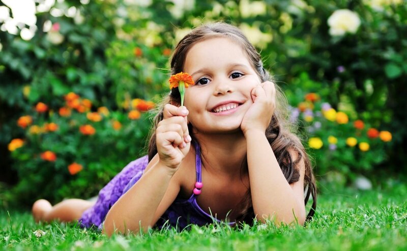 Girl Lying on Grass — Green