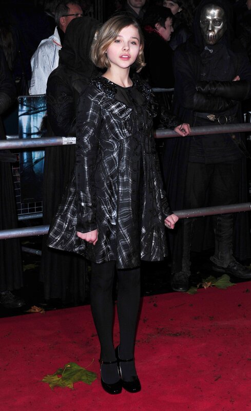 girl on red carpet