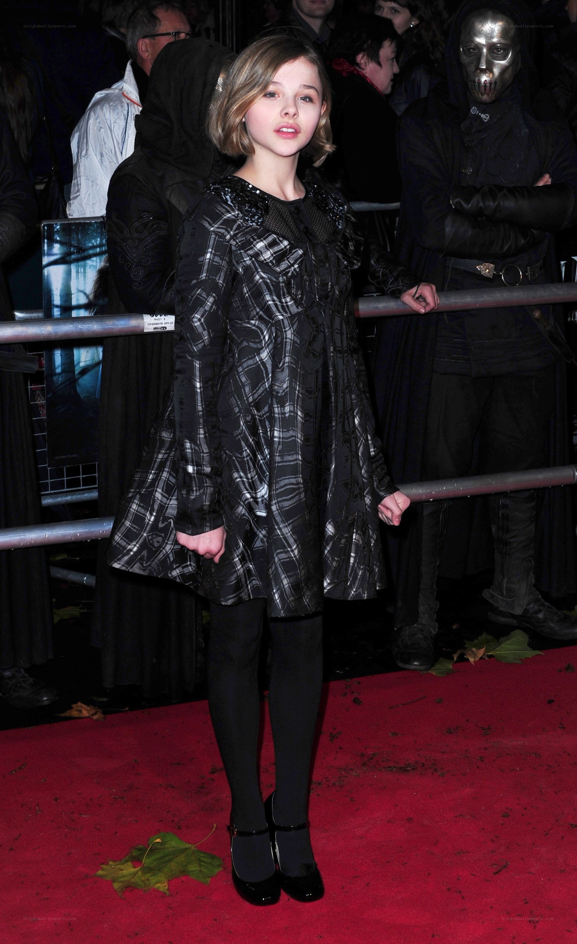 girl on red carpet