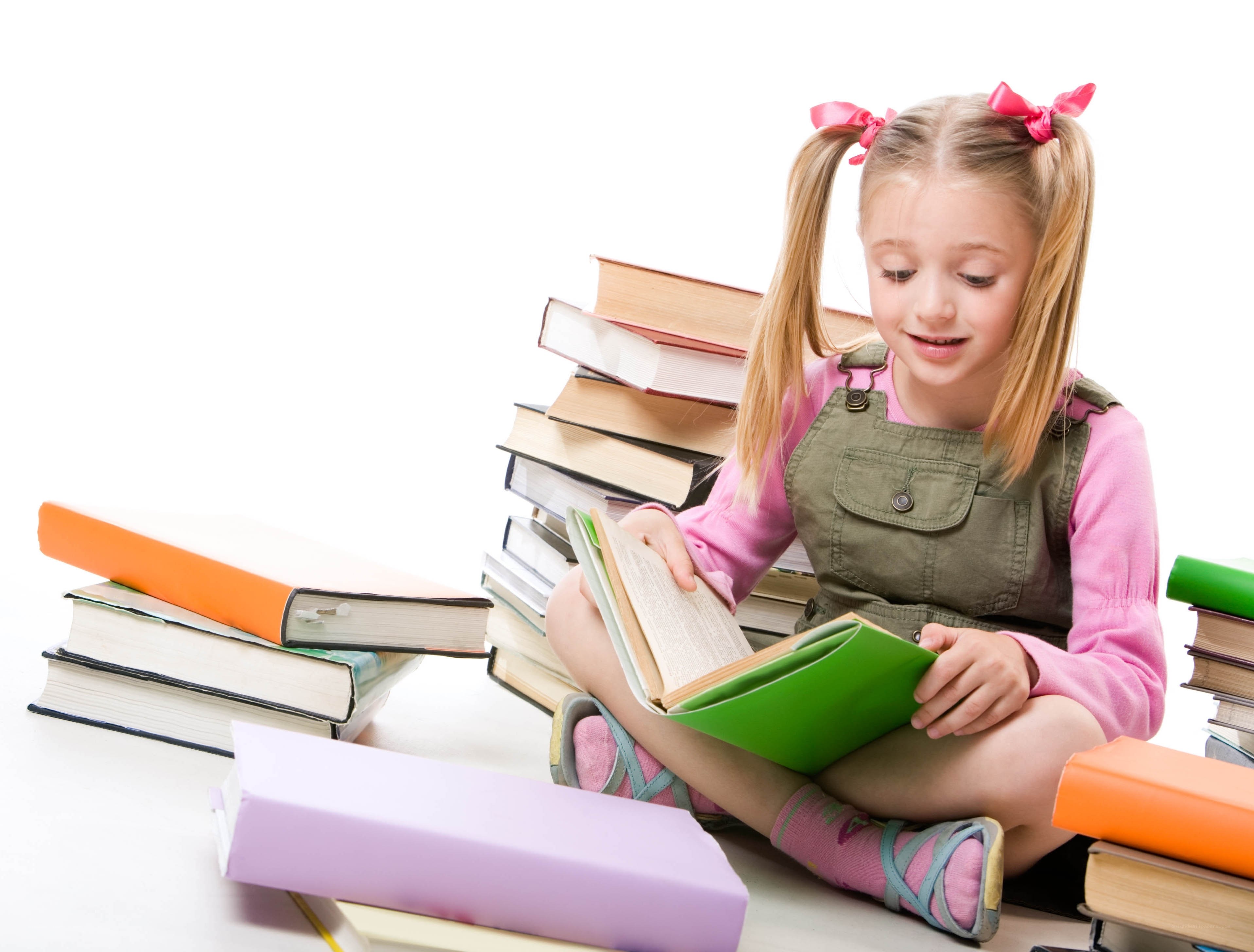 girl reading books