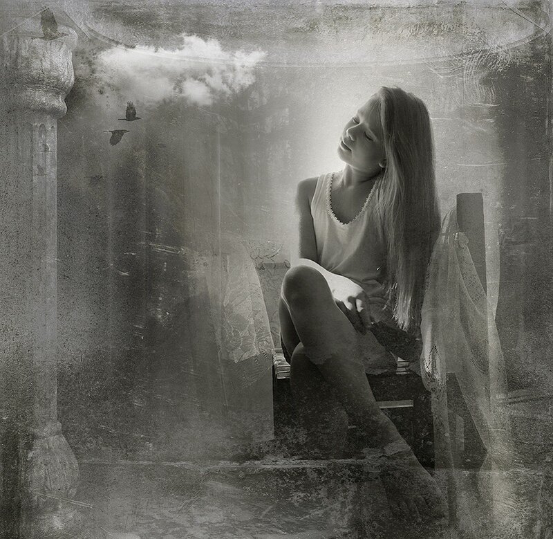 Girl Sitting on a Bench — Black