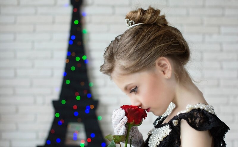 Girl Smelling Rose — Black