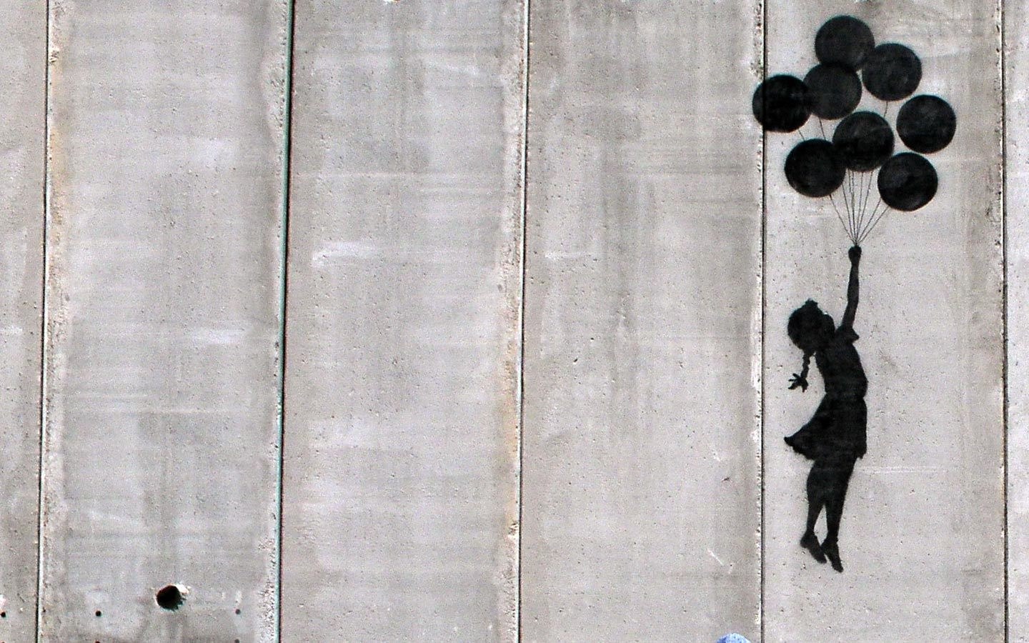 Girl with Balloons Graffiti