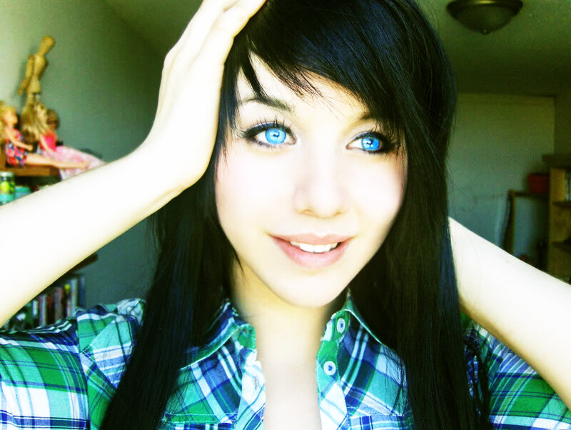 girl with blue eyes smiling