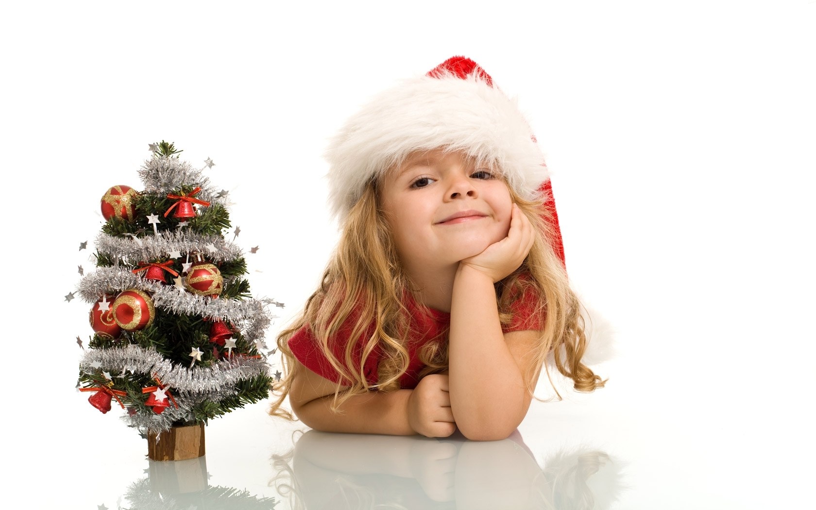 girl with christmas tree