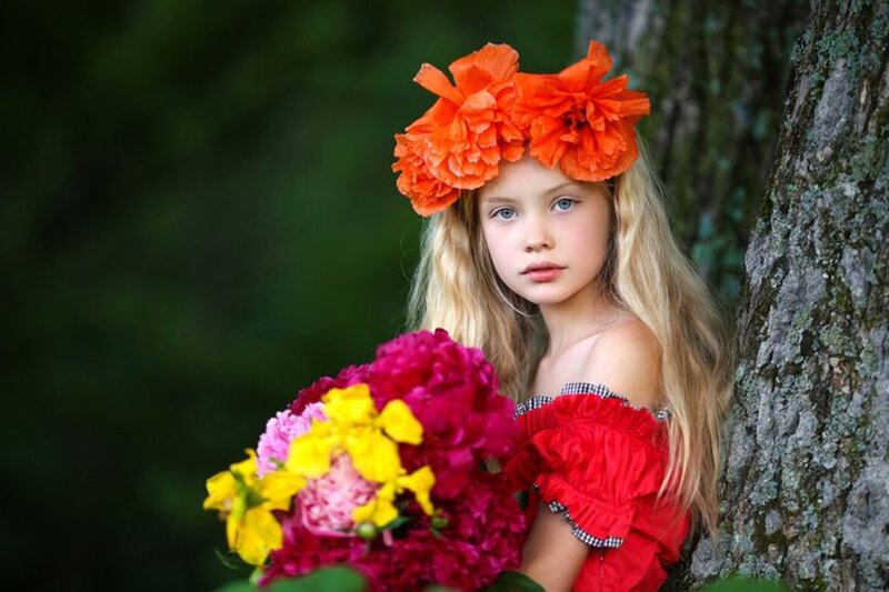 Girl with Flower Crown — Orange, Serene