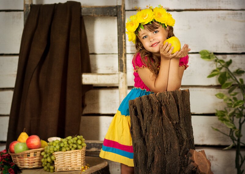 Girl with Flower Crown — Yellow, Playful