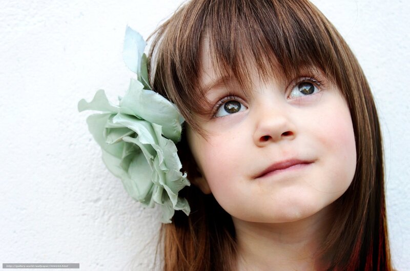 girl with flower in hair