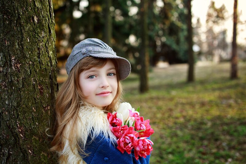 Girl with Flowers — Blue, Serene
