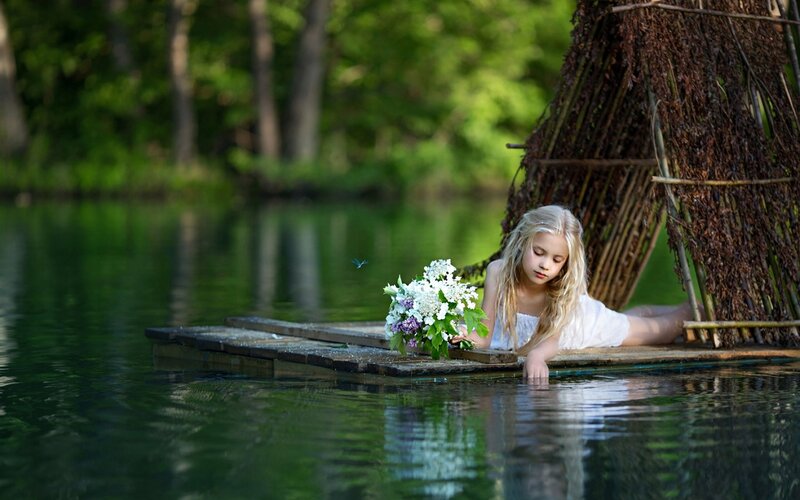 Girl with Flowers on Raft — Green