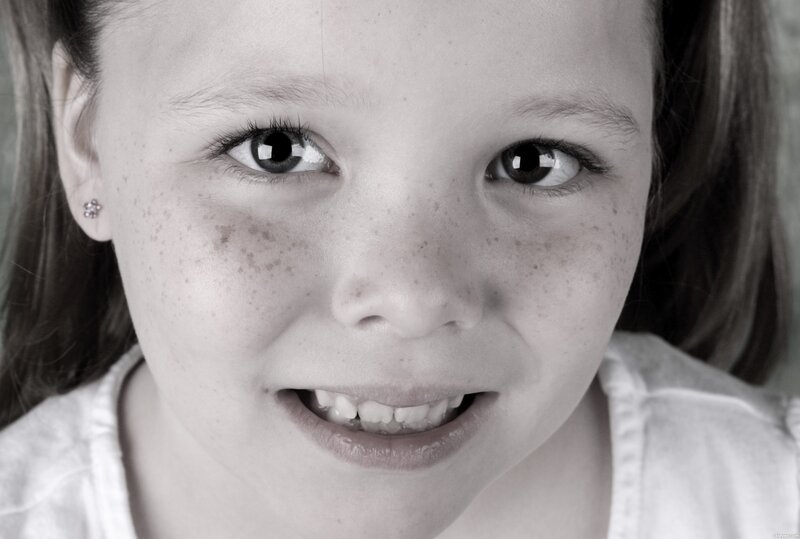 Girl with Freckles — Black, Neutral