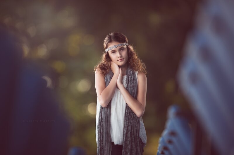 Girl with Headband — White