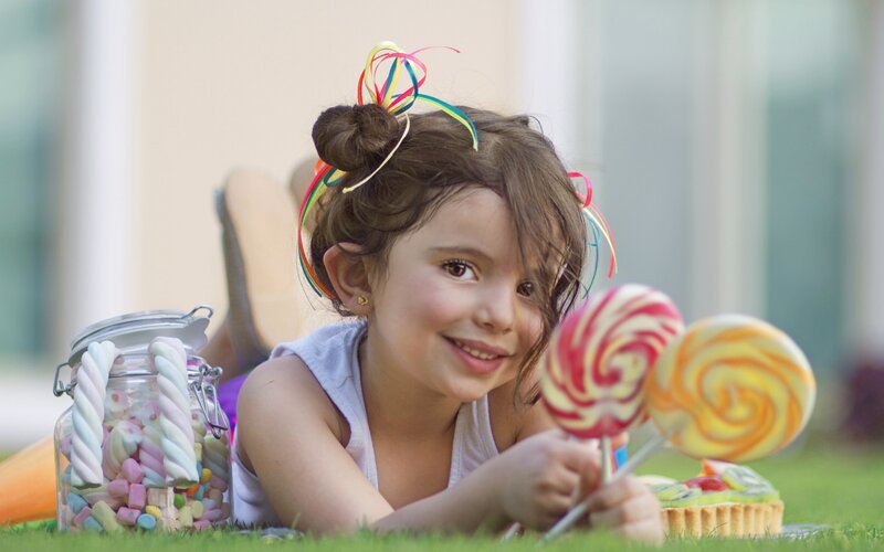 Girl with Lollipops