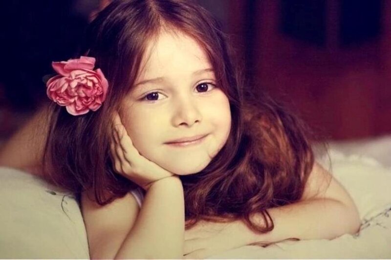 Girl with Pink Flower — Calm
