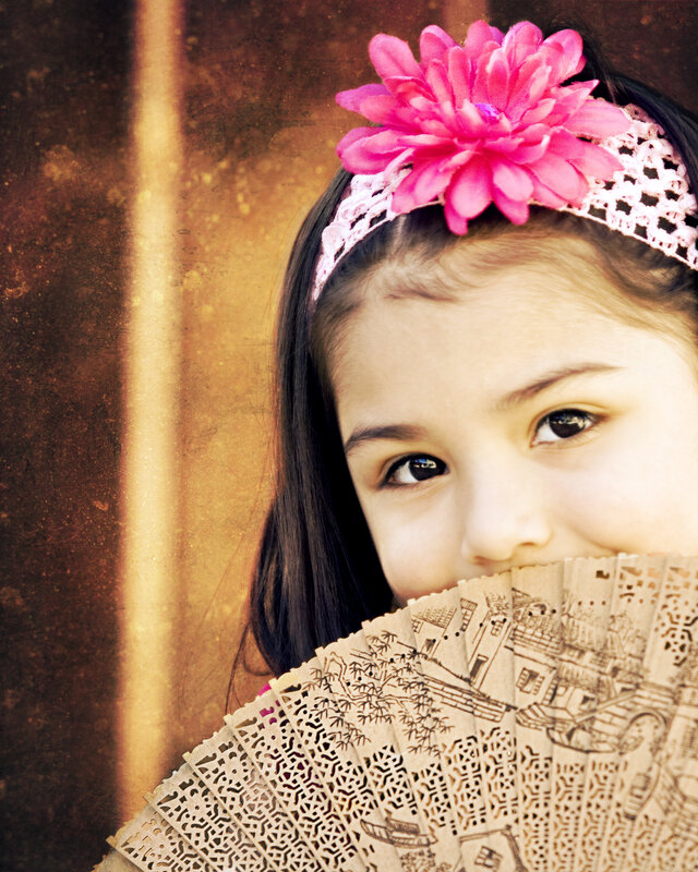 girl with pink flower headband