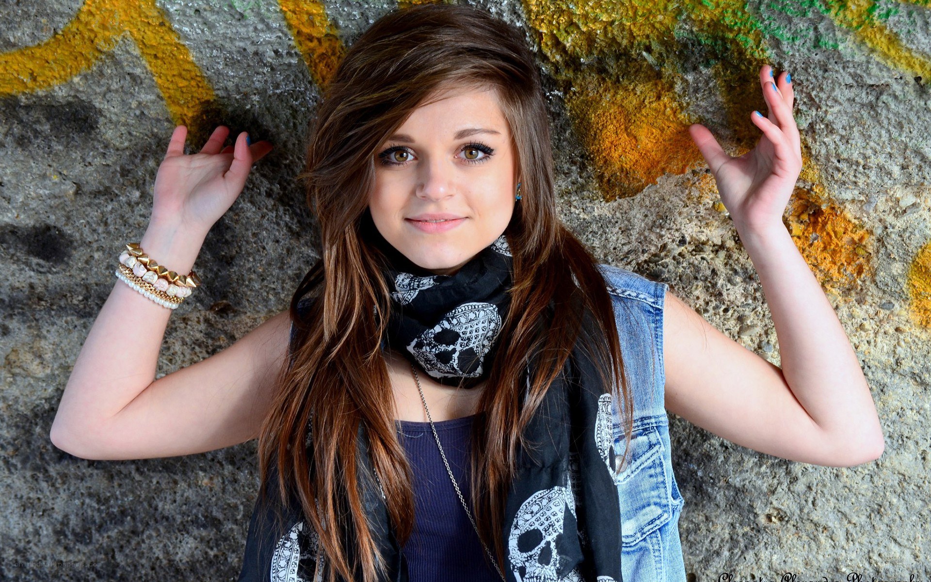 girl with skull scarf