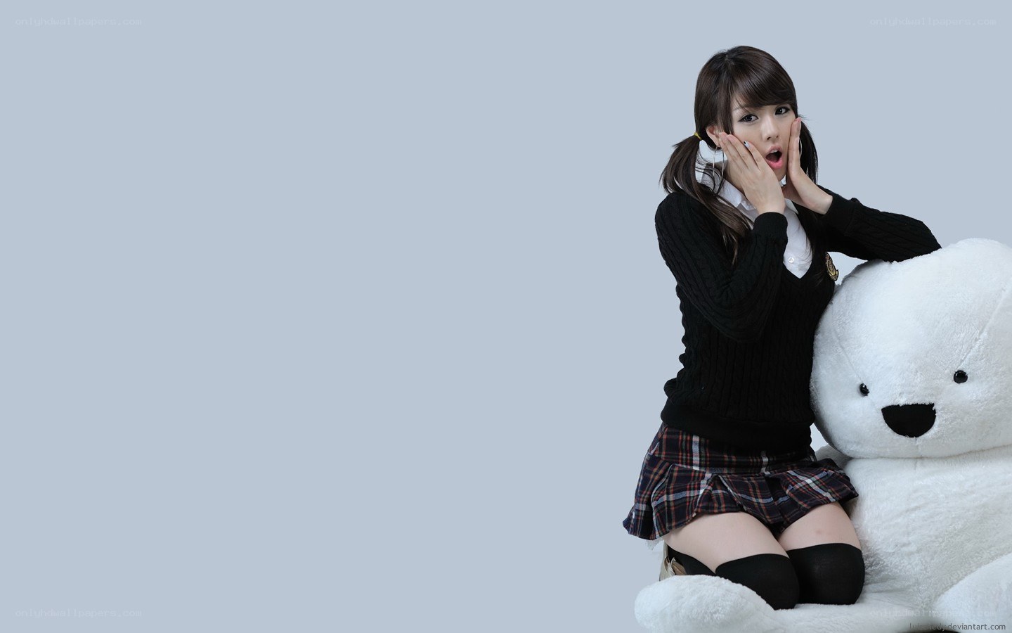 girl with teddy bear