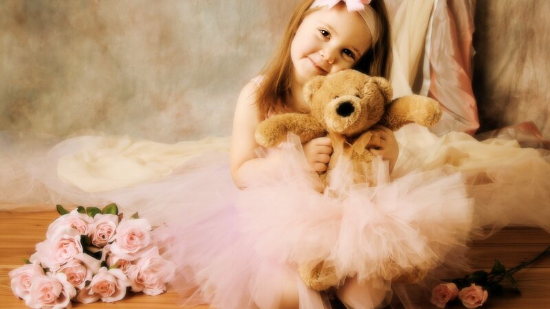 girl with teddy bear and roses