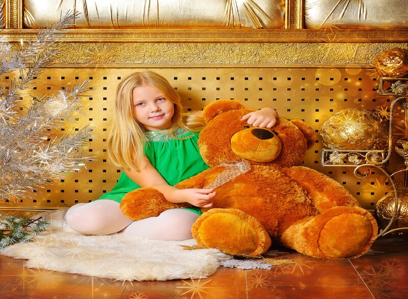 Girl with Teddy Bear — Gold