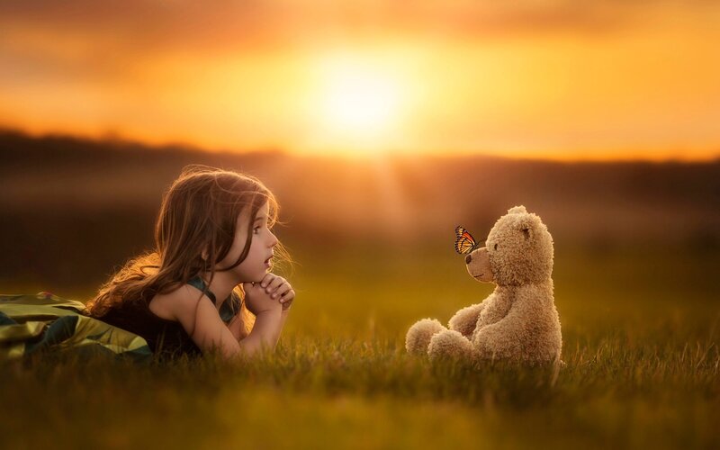 Girl with Teddy Bear — Orange, Serene