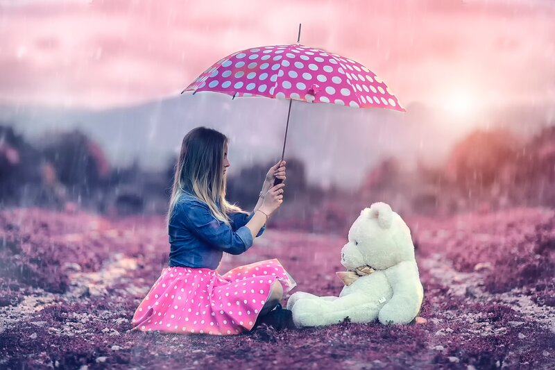 Girl with Teddy Bear — Pink, Dreamy