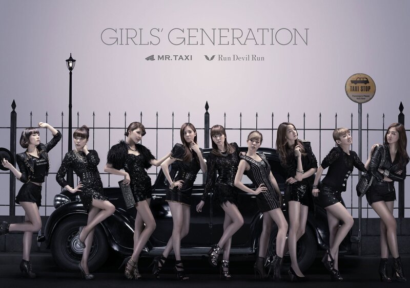 Girls' Generation at a taxi stop