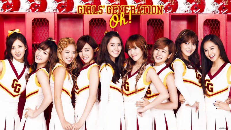 Girls' Generation cheerleaders