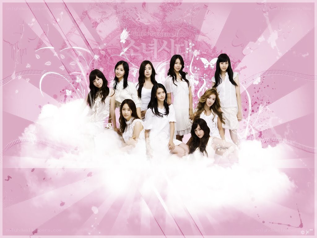 Girls' Generation group photo