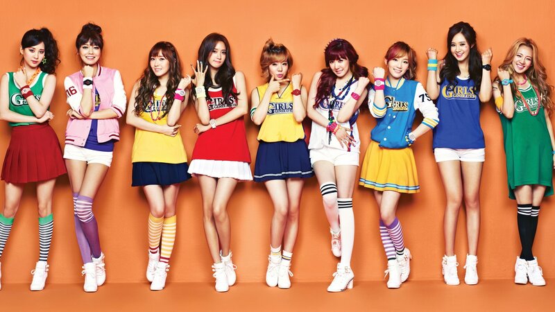Girls' Generation group photo