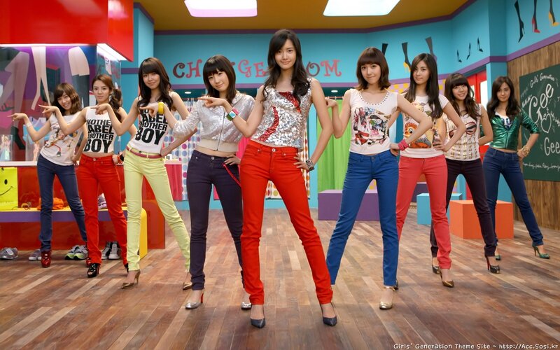 Girls' Generation in colorful outfits