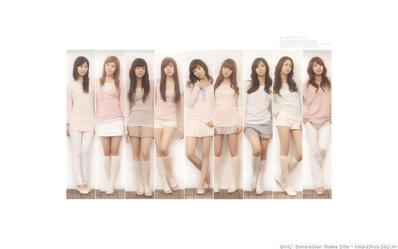 Girls' Generation members in pastel outfits