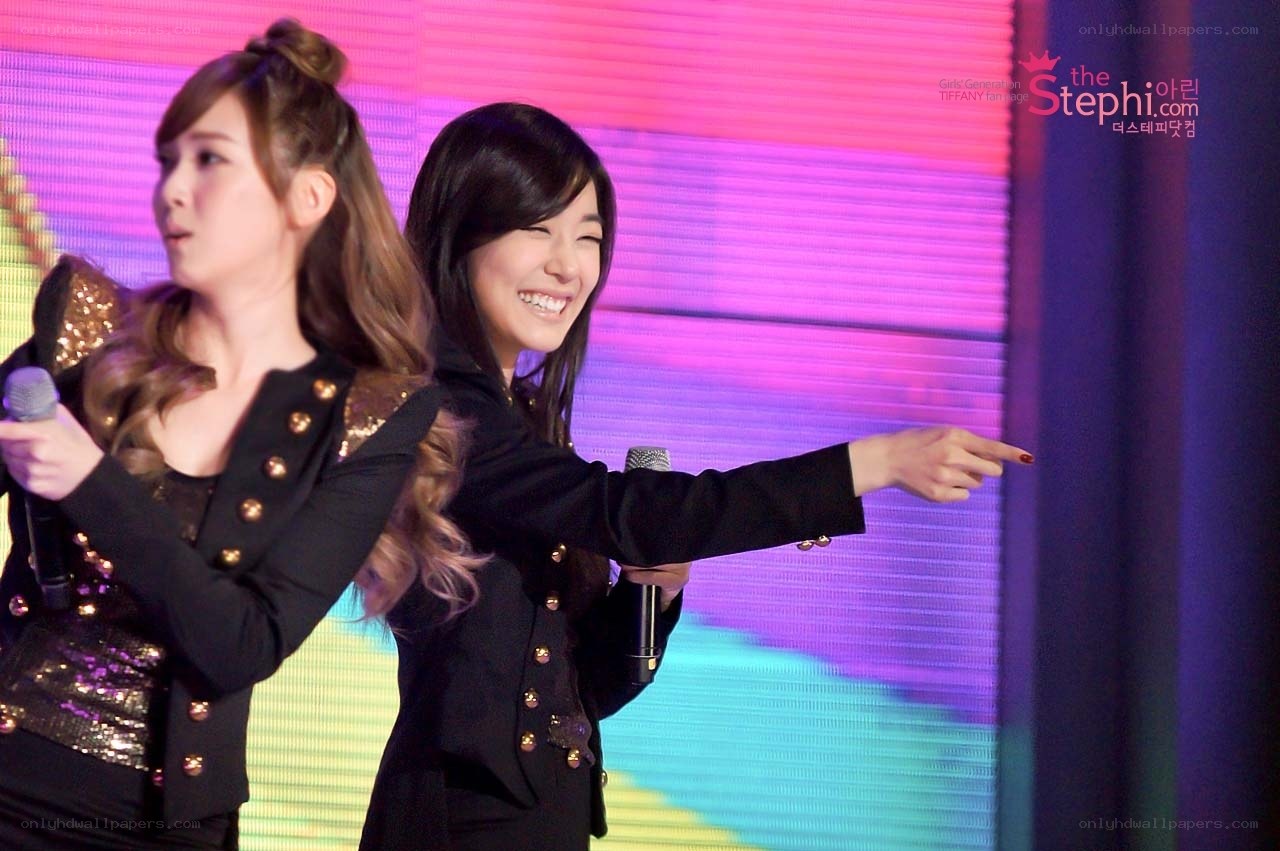 Girls' Generation on stage