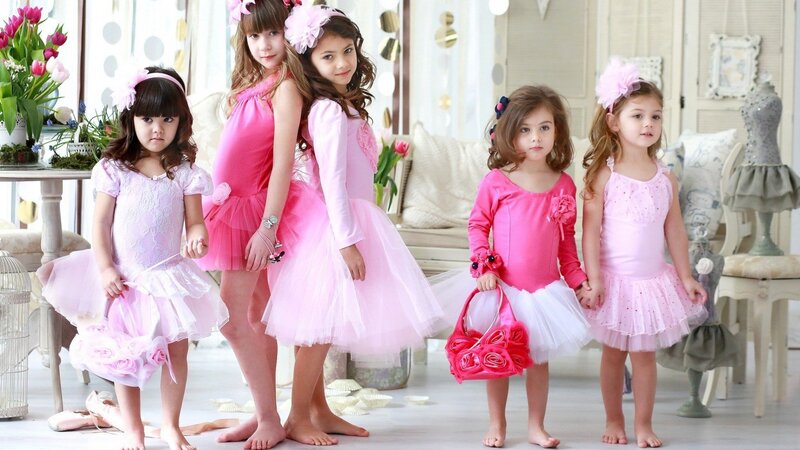 girls in pink ballet outfits