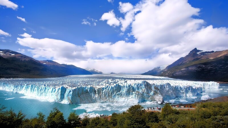 Glacier Front — Blue, Dramatic