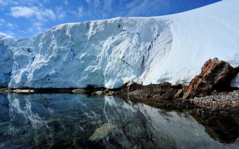 Glacier Front — Blue, Serene